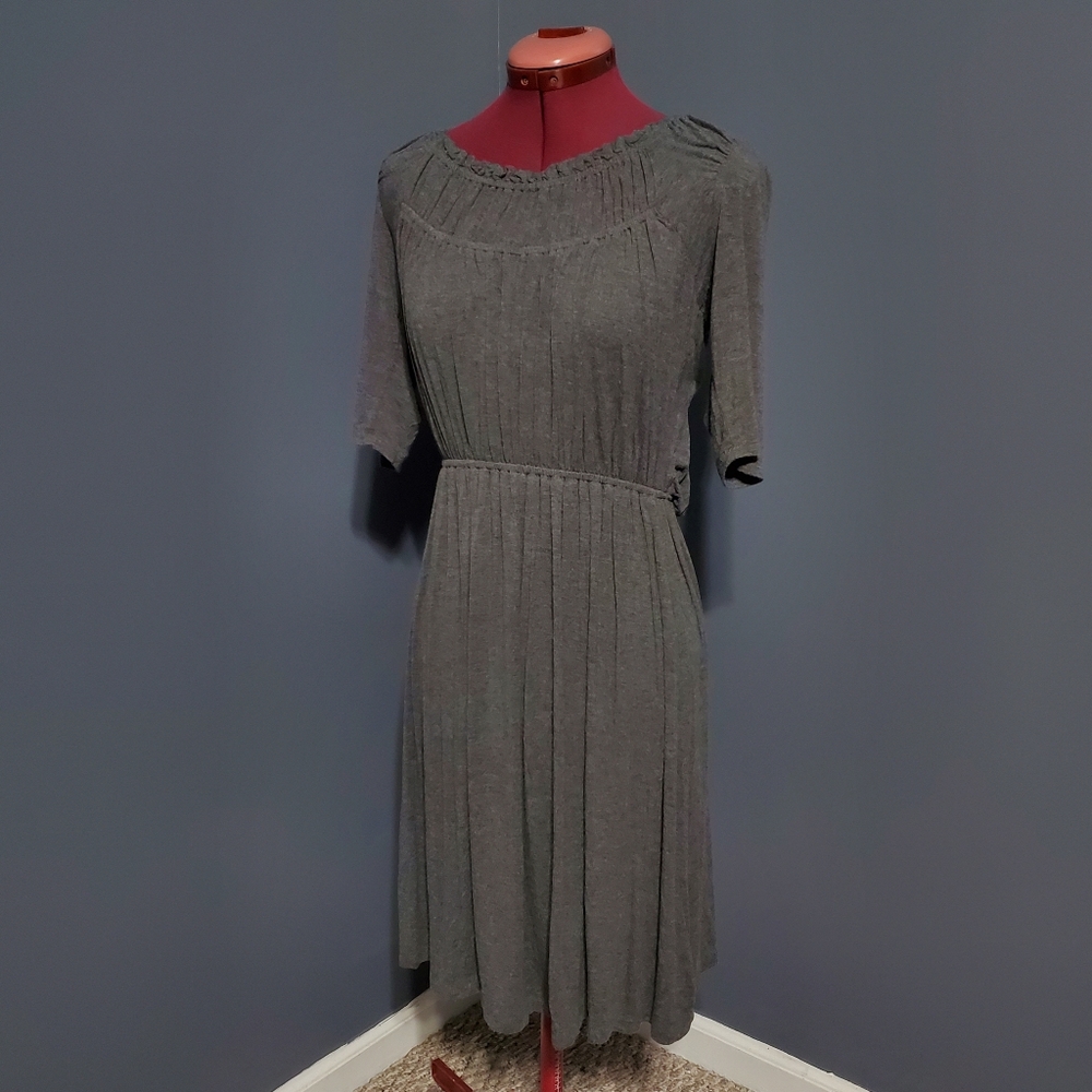 Kristin Davis Gray Midi Dress Size Medium